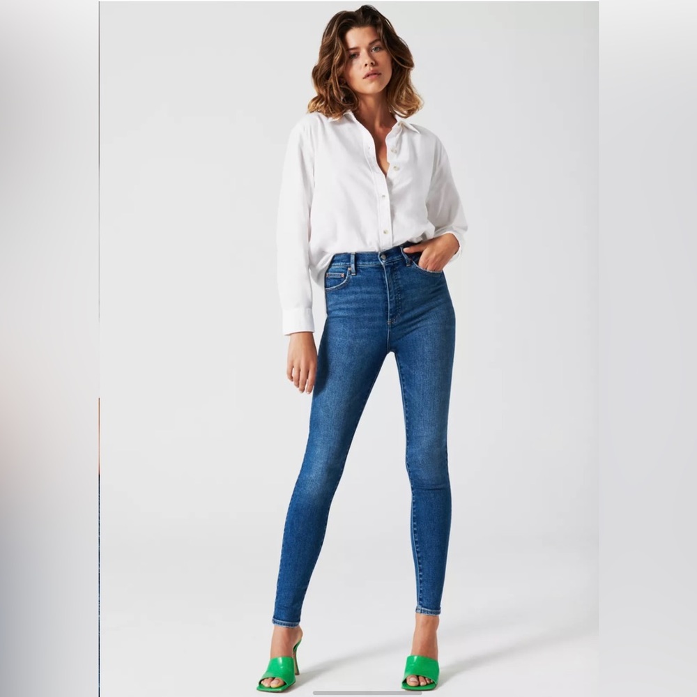 Denim Forum Aritzia Lola High Rise Crop Jeans 25